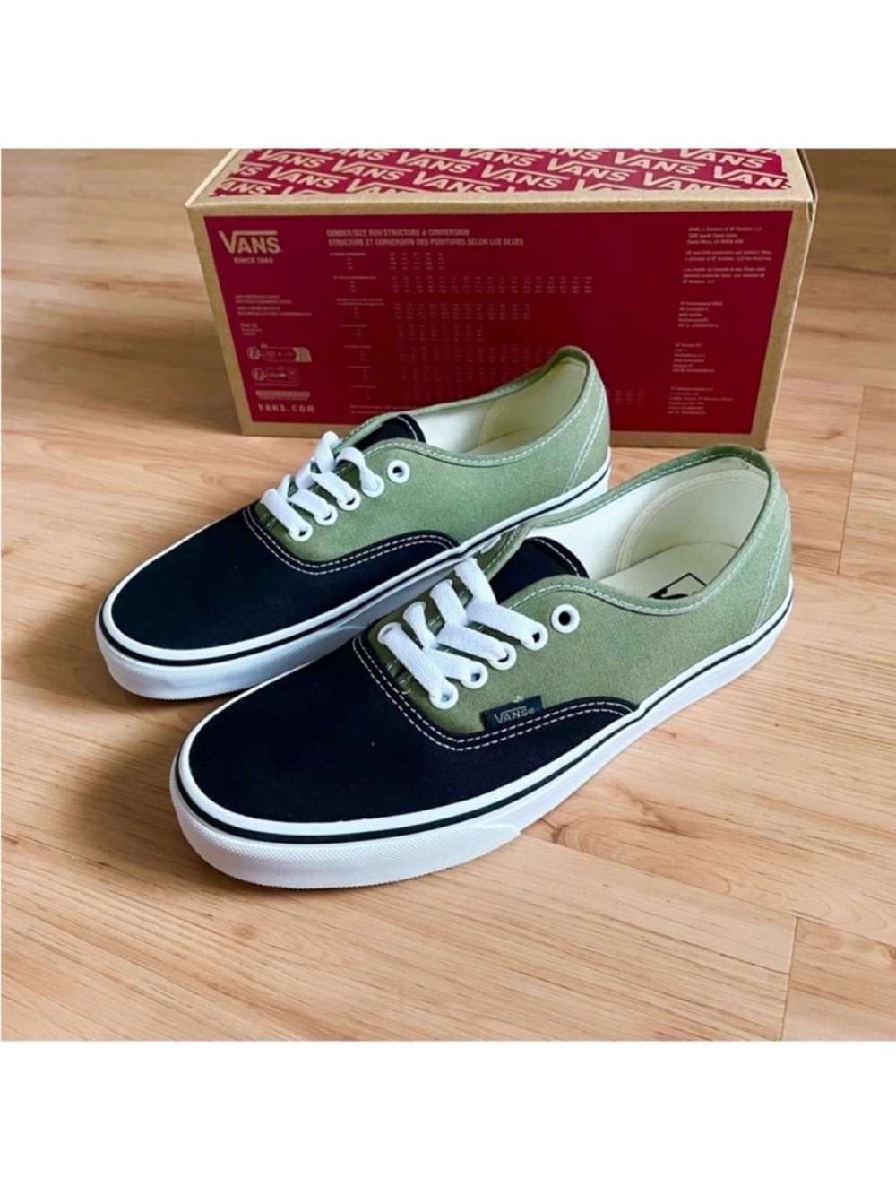 Vans Authentic Pop Loden
Green Women 8.0 US